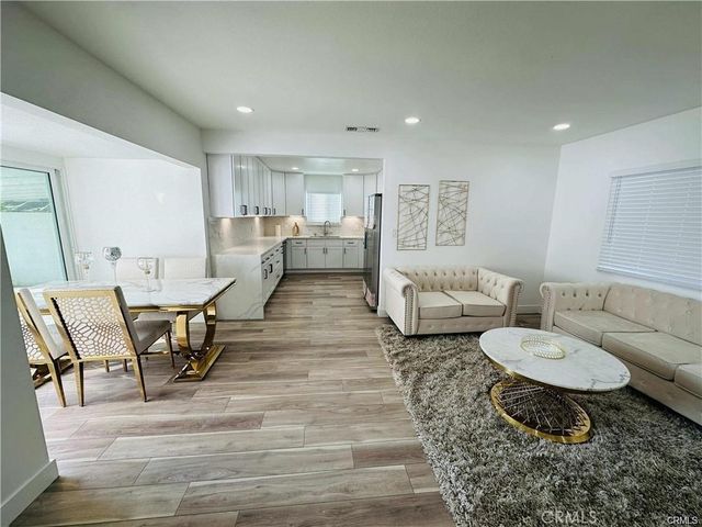 506 W Victor, Anaheim, CA 92801