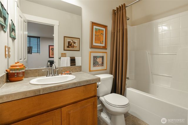20229 134th Avenue NE, Woodinville, WA 98072