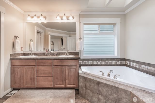 20229 134th Avenue NE, Woodinville, WA 98072