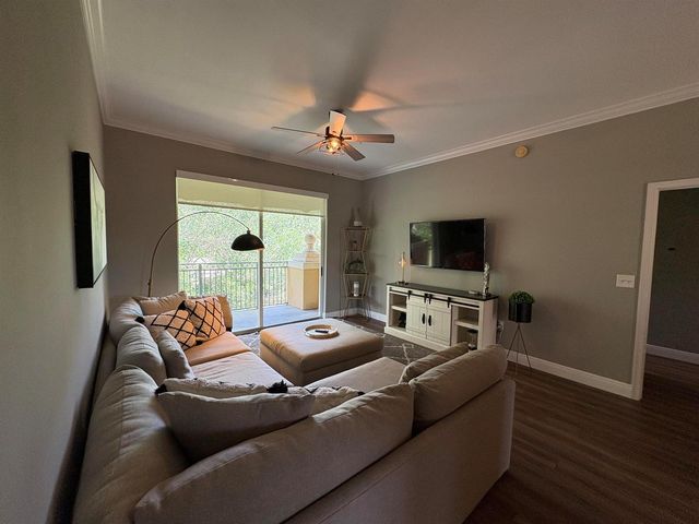 11780 Saint Andrews Place 302, Wellington, FL 33414