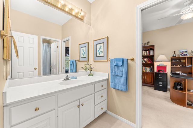 4 TIBURON DR, Austin, TX 78738