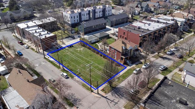 1601 Leverette Street, Detroit, MI 48216