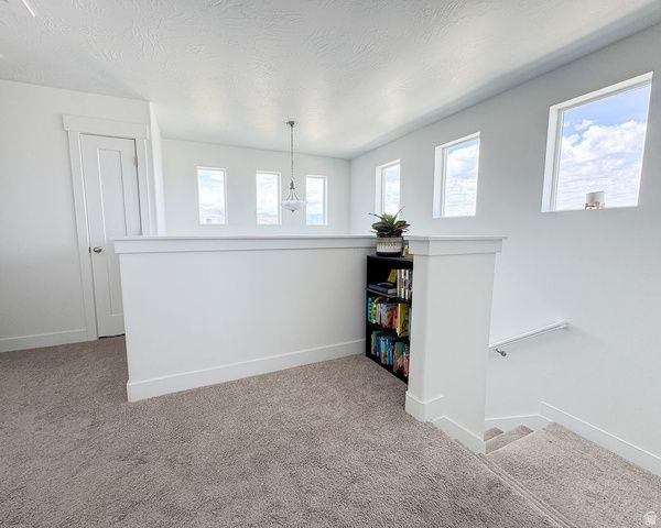 5141 E RUSTIC PATCH RD, Eagle Mountain, UT 84005