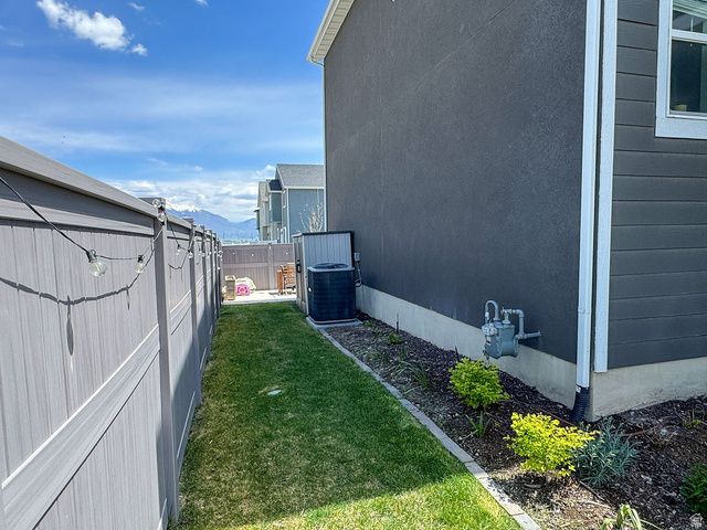 5141 E RUSTIC PATCH RD, Eagle Mountain, UT 84005