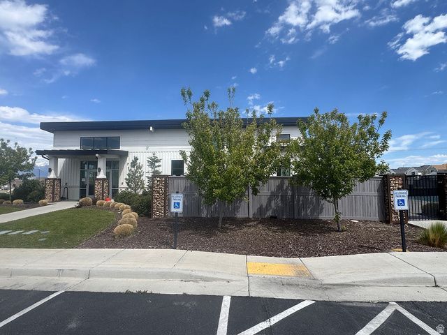 5141 E RUSTIC PATCH RD, Eagle Mountain, UT 84005