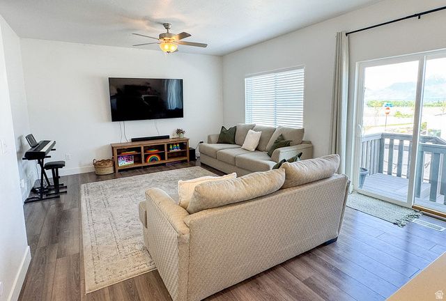 5141 E RUSTIC PATCH RD, Eagle Mountain, UT 84005