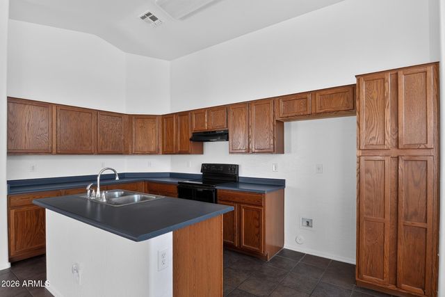 13737 W PECK Drive, Litchfield Park, AZ 85340