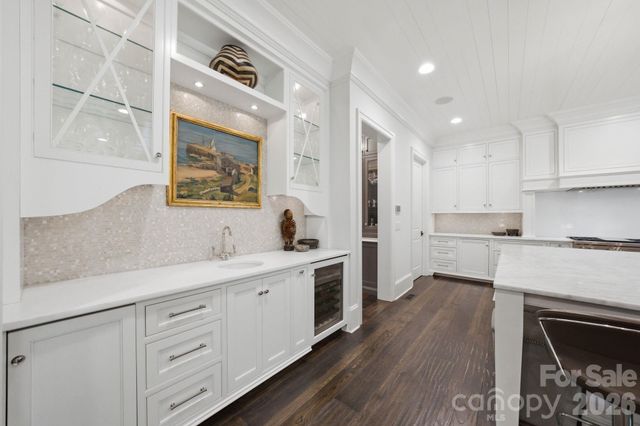 4002 St Germaine Lane, Charlotte, NC 28210