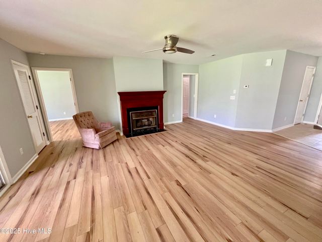 2940 Mulberry Lane B, Greenville, NC 27858