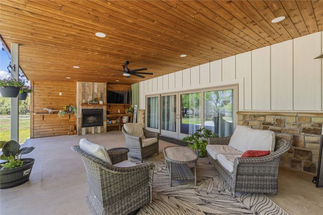 1601 County Road 156, Bangs, TX 76823