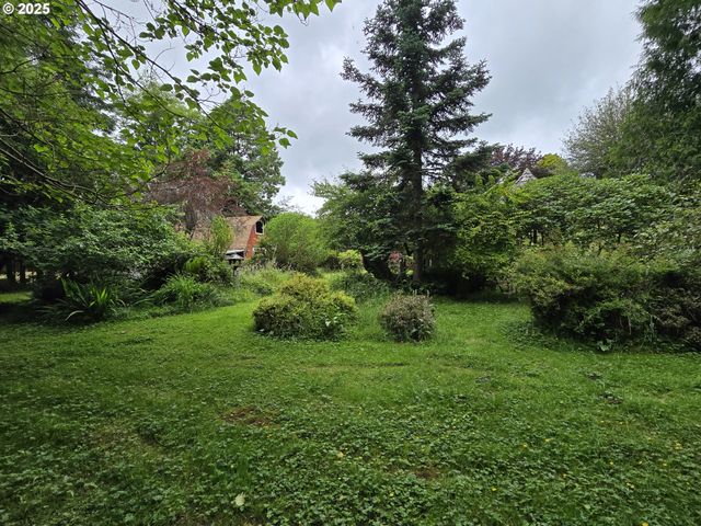 37564 LABISKE Ln, Astoria, OR 97103