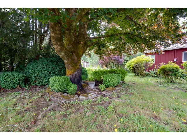 37564 LABISKE Ln, Astoria, OR 97103