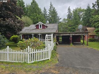 37564 LABISKE Ln, Astoria, OR 97103