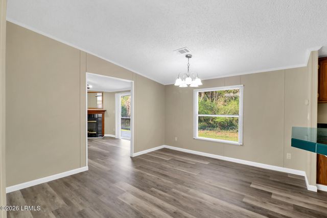11 Burbage Lane, Beaufort, SC 29906