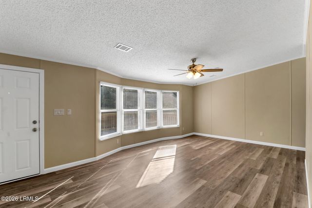 11 Burbage Lane, Beaufort, SC 29906
