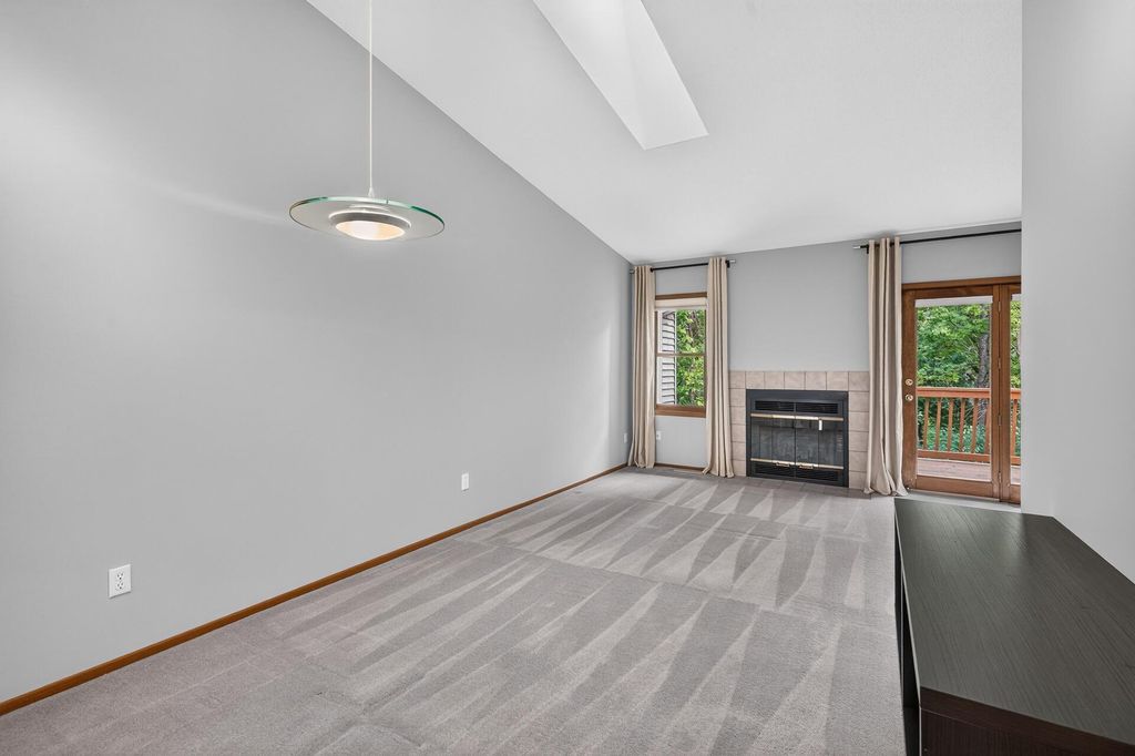 7359 Bren Lane, Eden Prairie, MN 55346 — photo 4