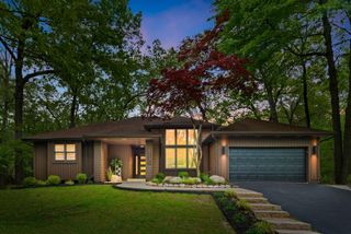 4035 Choctaw Trail, Michiana Vllg, MI 49117