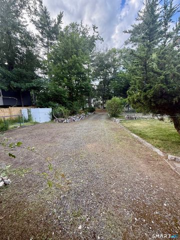 3 Princes Pine Road, Norwalk, CT 06850
