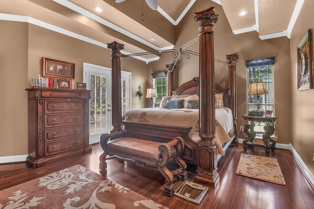 625 White Dove Dr, Lufkin, TX 75901