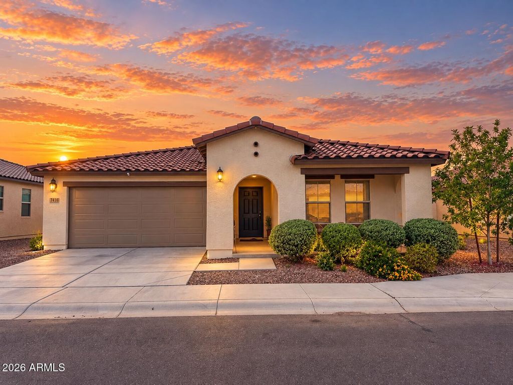 7416 S 34TH Lane, Phoenix, AZ 85041 — photo 2
