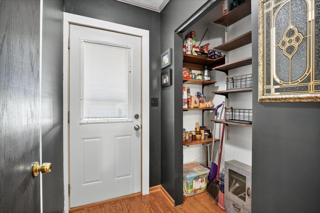 700 Main Street W, Carver, MN 55315