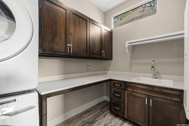 327 JACKSON ST, San Antonio, TX 78212