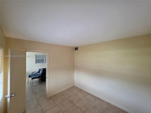 6130 Funston St N, Hollywood, FL 33023