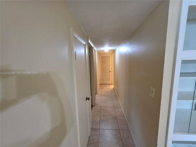 6130 Funston St N, Hollywood, FL 33023