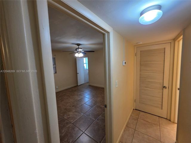 6130 Funston St N, Hollywood, FL 33023