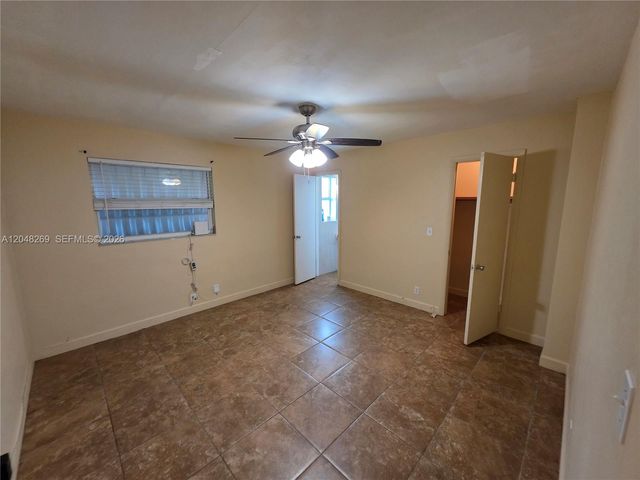 6130 Funston St N, Hollywood, FL 33023