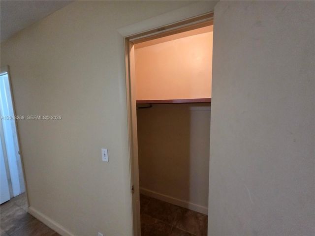 6130 Funston St N, Hollywood, FL 33023