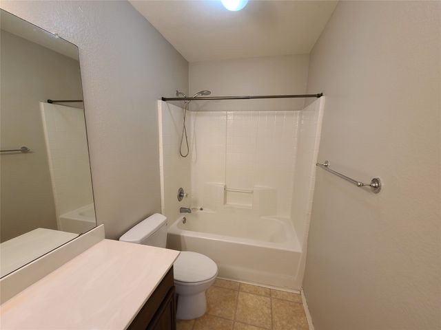 1101 Hidden Glade Drive, Mansfield, TX 76063
