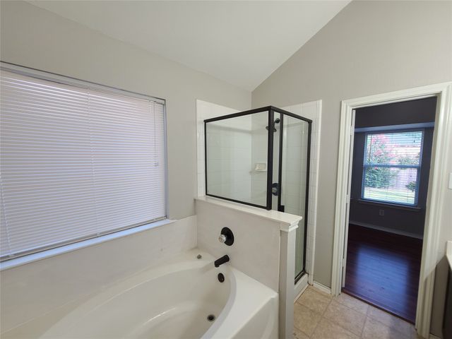 1101 Hidden Glade Drive, Mansfield, TX 76063