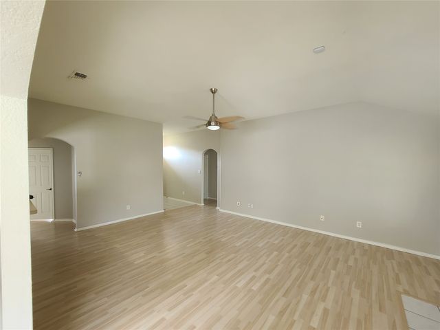 1101 Hidden Glade Drive, Mansfield, TX 76063