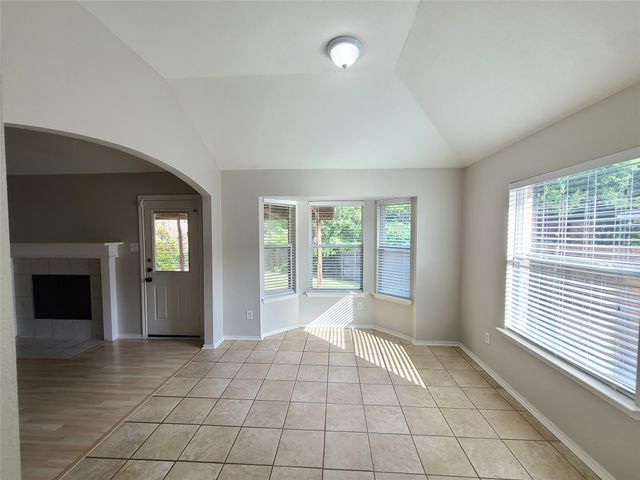 1101 Hidden Glade Drive, Mansfield, TX 76063