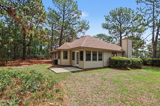 108 Pinnacle Court, Seven Lakes, NC 27376