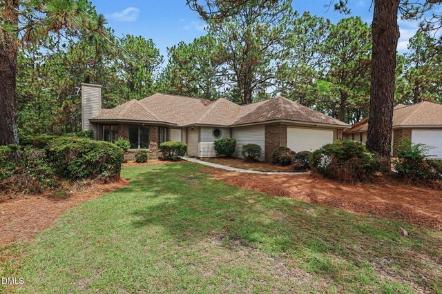 108 Pinnacle Court, Seven Lakes, NC 27376