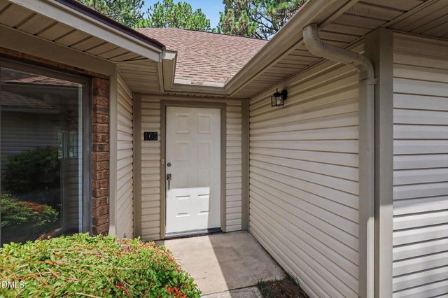 108 Pinnacle Court, Seven Lakes, NC 27376