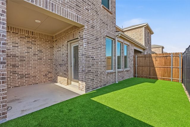 732 Thorn Creek Drive, Anna, TX 75409