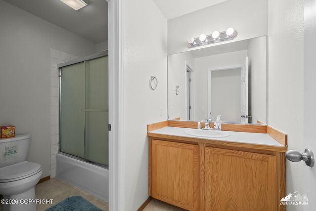 1020 Bentree Circle, Anchorage, AK 99504