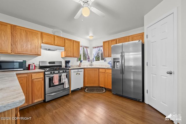 1020 Bentree Circle, Anchorage, AK 99504