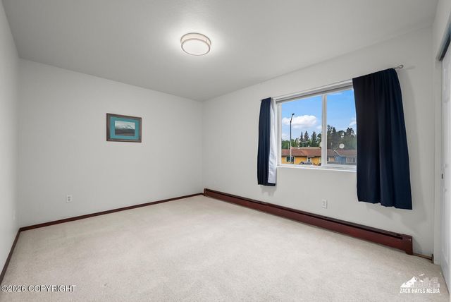 1020 Bentree Circle, Anchorage, AK 99504