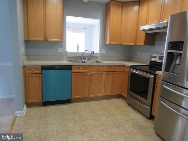46 DESERT ROSE WAY, Martinsburg, WV 25404