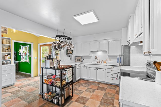 2999 Diane Street, Ashland, OR 97520