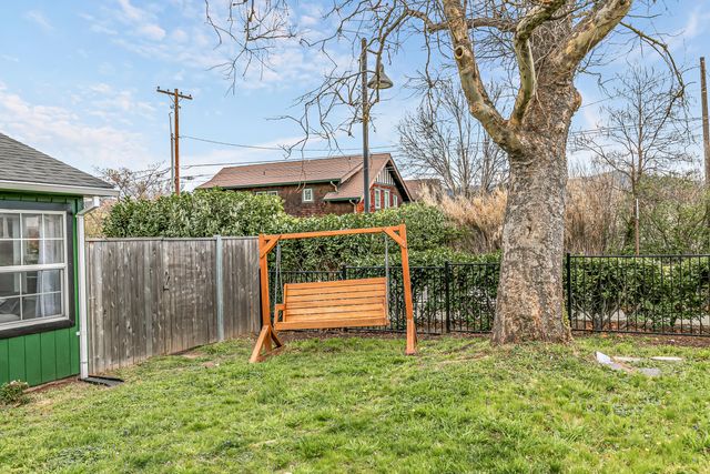 2999 Diane Street, Ashland, OR 97520