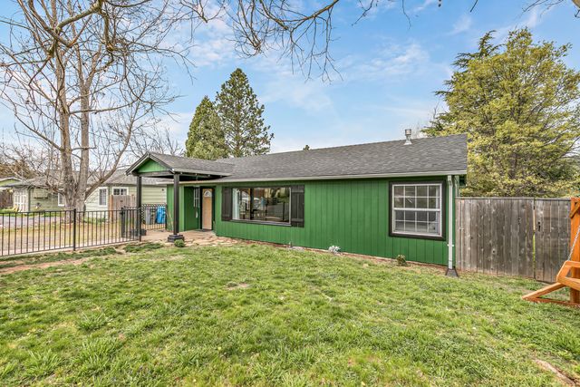 2999 Diane Street, Ashland, OR 97520