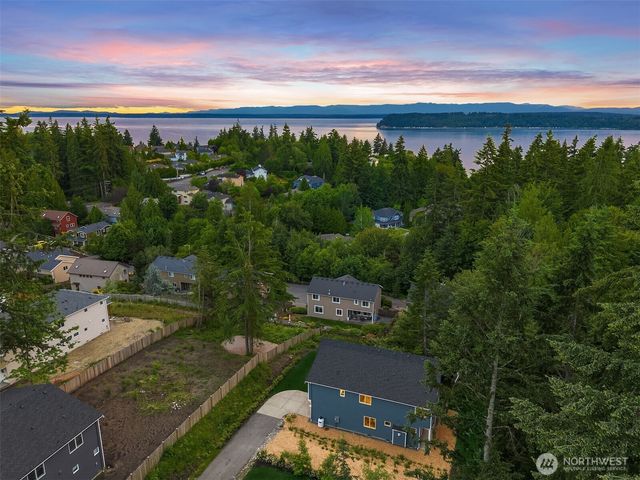 9022 53rd Avenue W, Mukilteo, WA 98275