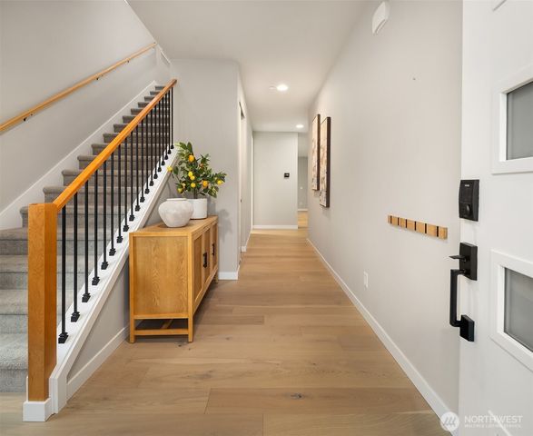 9022 53rd Avenue W, Mukilteo, WA 98275