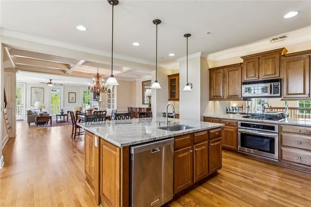 2220 Edgartown SE, Smyrna, GA 30080