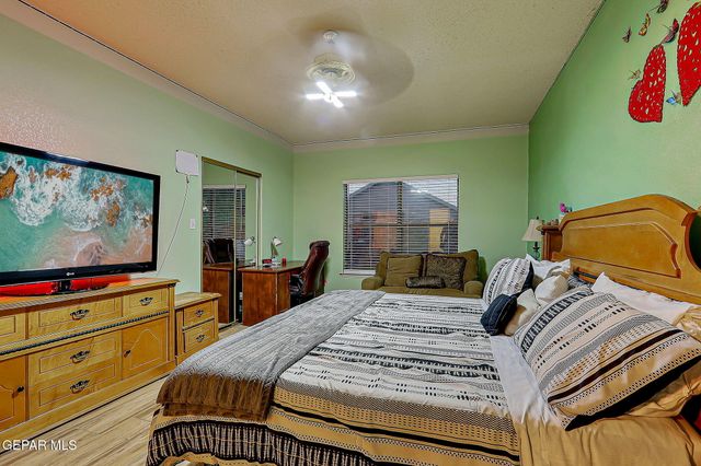 405 Santorini Court, Socorro, TX 79927